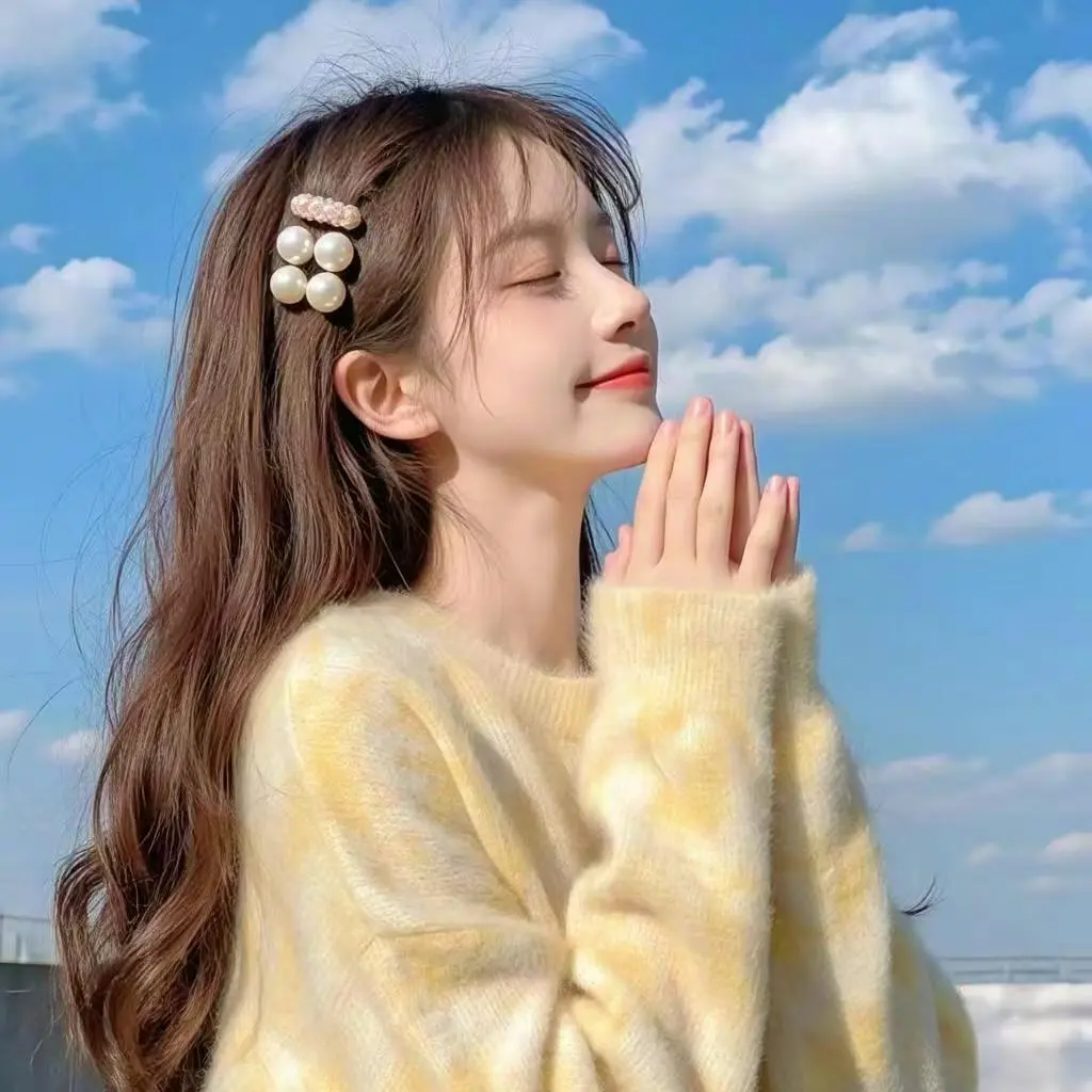 喷奶主编张晓雯个人照片